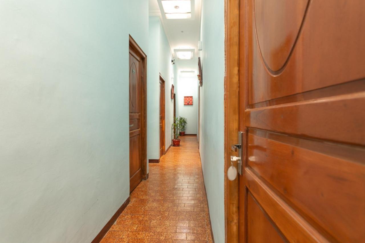 Reddoorz Syariah @ Sakinah Guesthouse Sragen Exterior foto
